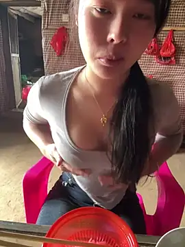 Xiaoxiong0508 - 乳夹nipple clamp