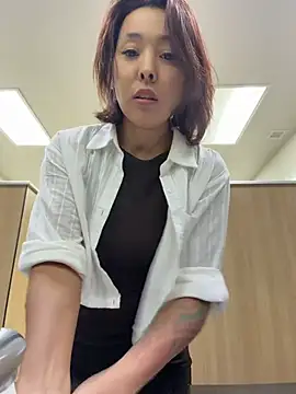 NoirElysia - Slap ass till red