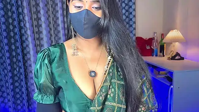 Miss_flirty69 - Nude ass oiling+ 5 min control