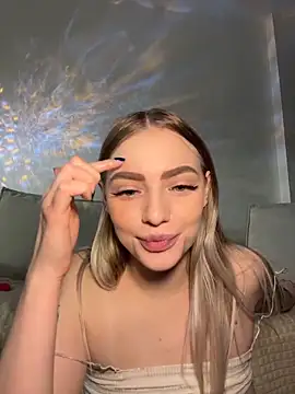 HugeBoobsAlice - EVERY 10TK HARD FINGERING PUSSY + SQUIRT