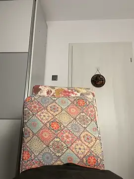 Snow_flakee - Squirt