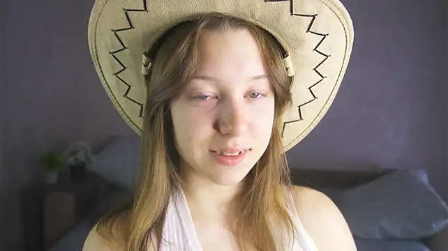GilmaMarino - lick my finger?