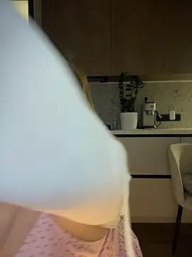 Miss_Magic_Eyes_ - Saving tokens for dream