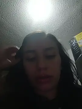 AbriilBloom - Flash Breasts