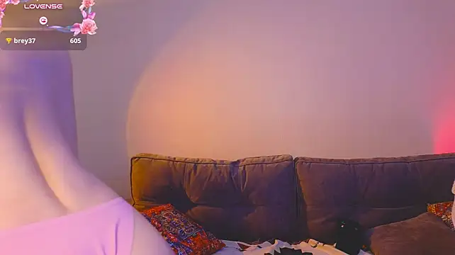 OliviaBrownn - ❤️Massage boobs with Oil ❤️