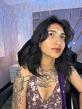 Velvet_Mysstic - flash tits
