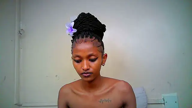 Qute_nimple - FULL🥵NAKED💦EN OIL BOOBS 👅FR DADDY👅🥵