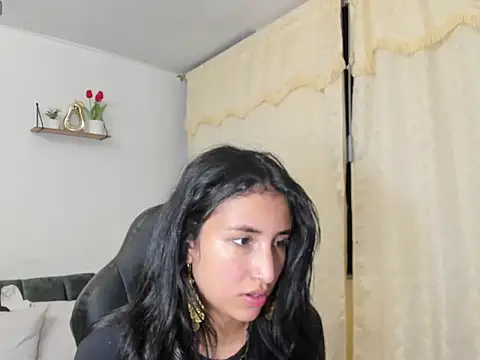 Paulinamoons1 - show naked + oild+squirt + nor
