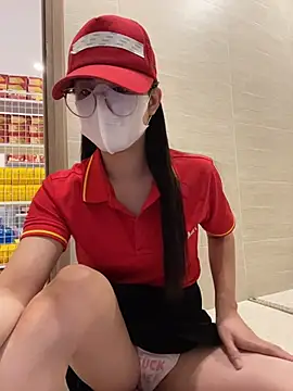 Sneaky_Cumshoot - Sneaky masturbating under Mart cashier