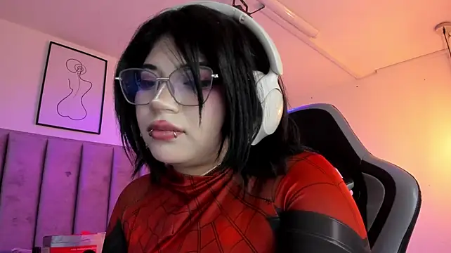 Kitty_Gang - Ride dildo watching my ass up close 🔥