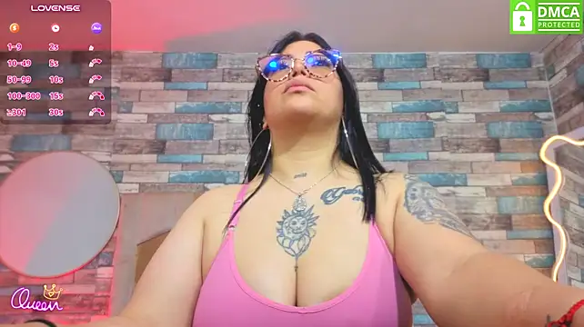 Martinna_tay - naked