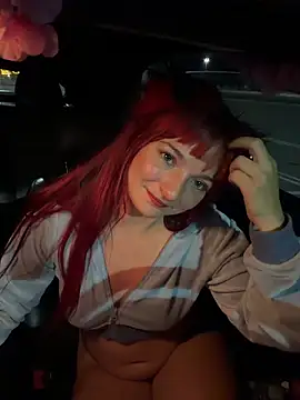 Princessmoon129 - 💦 SQUIRT INFRONT OF STORE DOORS TS 💦