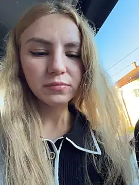 -stray-cat- - squeeze and bounce my boobs