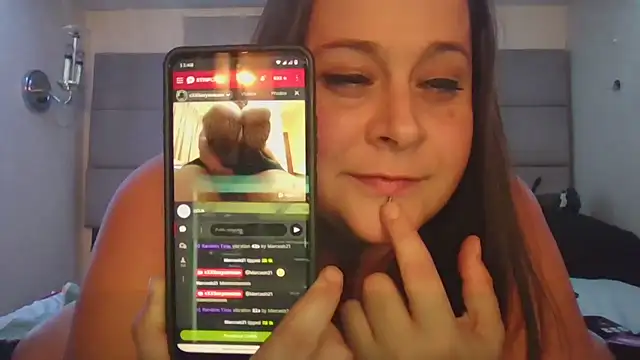 BlazinMaddox - Treat Babygirl & Watch Her Squirt