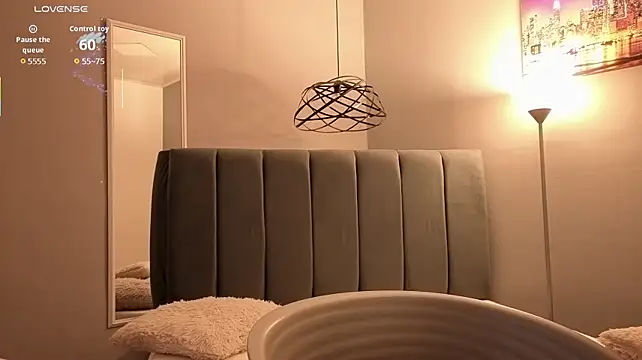 Ninna_curly - OIL ON MY ASS AND BOUNCE