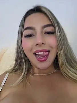 CelesteBlaze_ - Show boobs 🍒