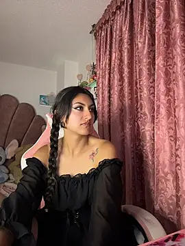 Sweetfoxy_Alice - show ass