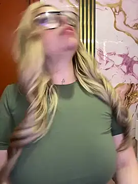 CristalGmez - FUCK MY PUSSY CUM? 😈😈