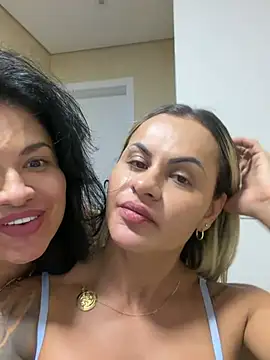 Carolinecbso - Siririca ao vivo 5mins