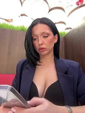 RoxySantaMonica - Slippery finger fucks virgin ass hole🍑