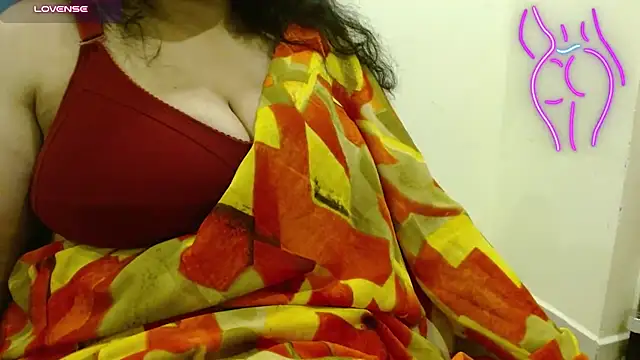 Telugu_pillapreethi - spank boobs with oily boobs