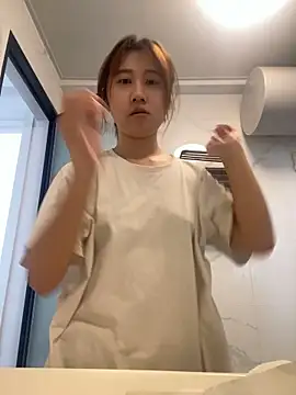 Liliya-77 - 想要变成小粉鲍