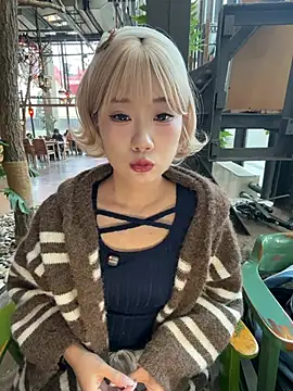 Pinnnnnk - 今日无票，目标达成上空（不脱外套）