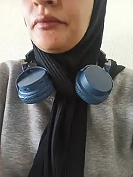 MisyonerNur - Dışarıda göğüslerini aç 😅