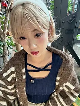 Pinnnnnk - 今日无票，目标达成上空（不脱外套）