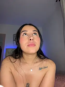 BIJOU_SECRET - Show tits + play oil 💦