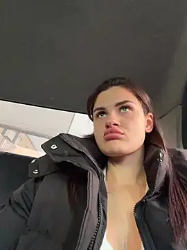 MiraReach - Masturbate pussy in taxi 🚕