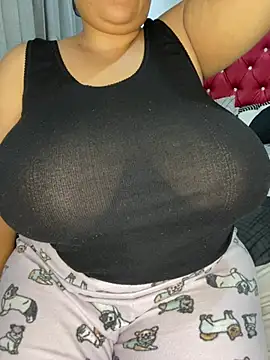 ShortShaly - Cum on titts and milk