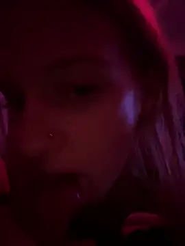 Bonnie-N-Clydd - Facial