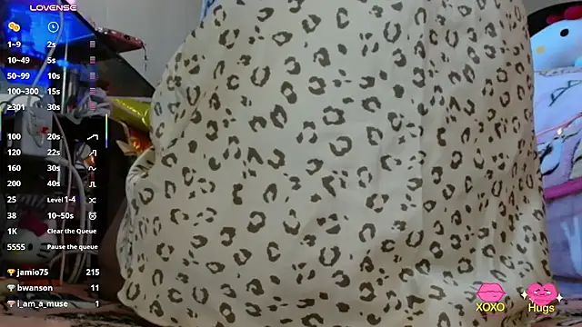 SilViAjpn - Flash tits