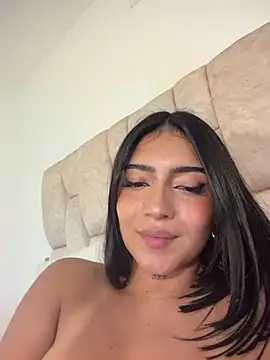 Nicolegh_ - Fuck my tight pussy with 3 fingers🚨