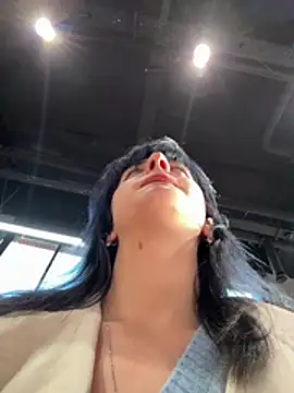 Only_April - PUSSY IS HUNGRY! SHE WANTS TO SQUIRT