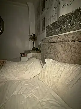 SofiaJohnson_ - Boobs out 5 mins 😍