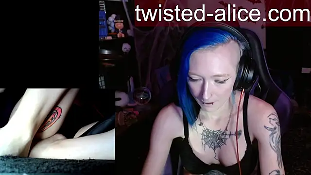 Twisted_Alice - spanks