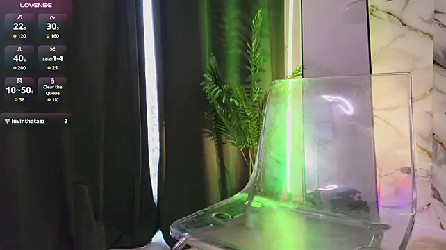 IcyIcyGlow - Dildo pussy