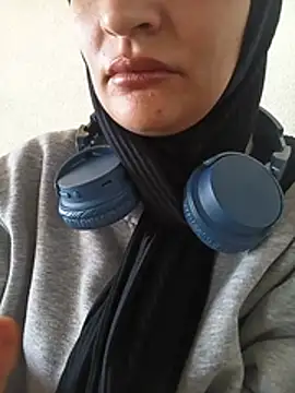 MisyonerNur - Dışarıda göğüslerini aç 😅