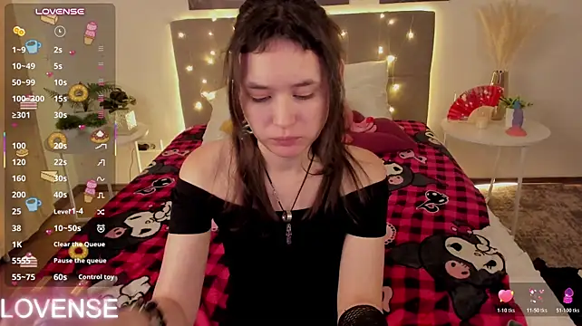 Emily_Strikeee - full naked 😻
