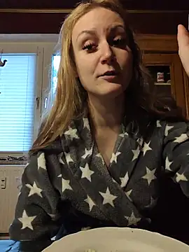SweetGermanGoddess - 👣Show Feet
