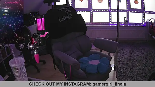 Gamergirl-Linela - LT Gets Surprise Video