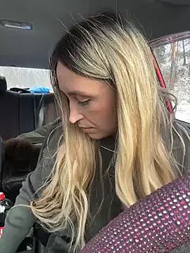 StasyWood - Show dildo🤤