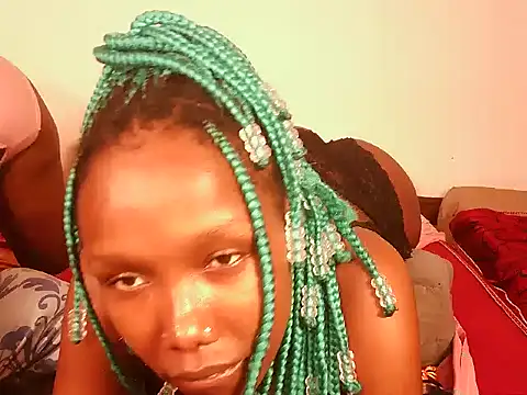 Ebony_slimmy - flush boobs