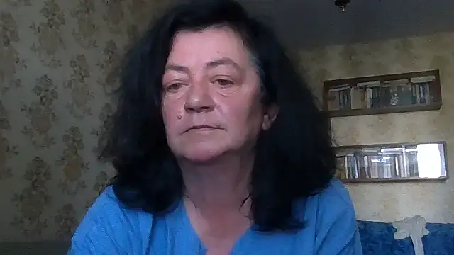 GypsiQueen2 - I'm saving up for a smartphone.