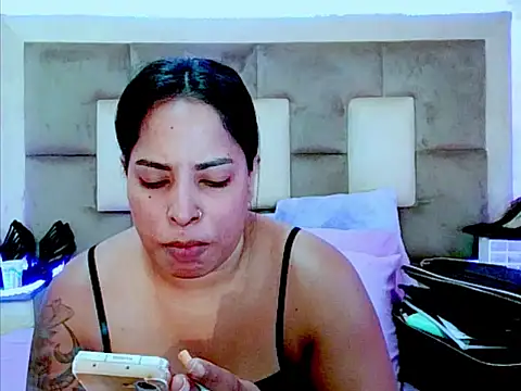 Indiantopaz694u - fuck with a friend