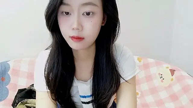 Yuyu9988 - 指定脱一件控制三分钟
