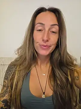 NicoleKaiser