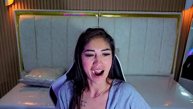 Mabell_Tx - SEE FEET 🦶